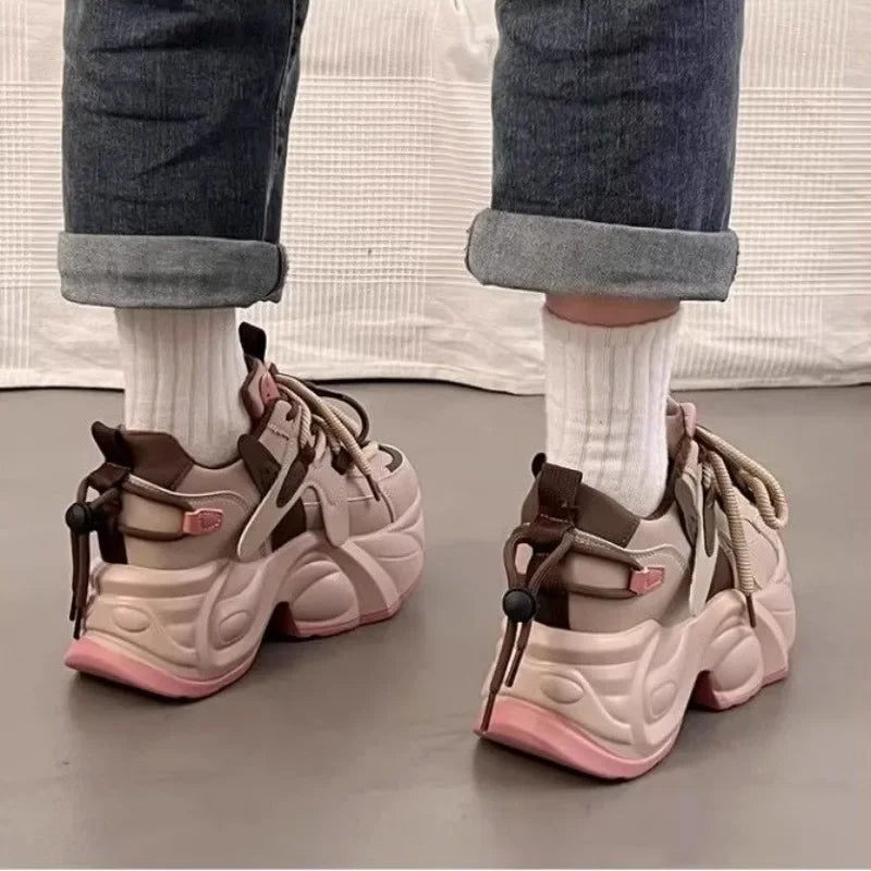 Chaussures à lacets à plateforme haute pour femmes, offres, nouveauté 2025, chaussures vulcanisées légères et bon marché, chaussures décontractées élégantes pour femmes