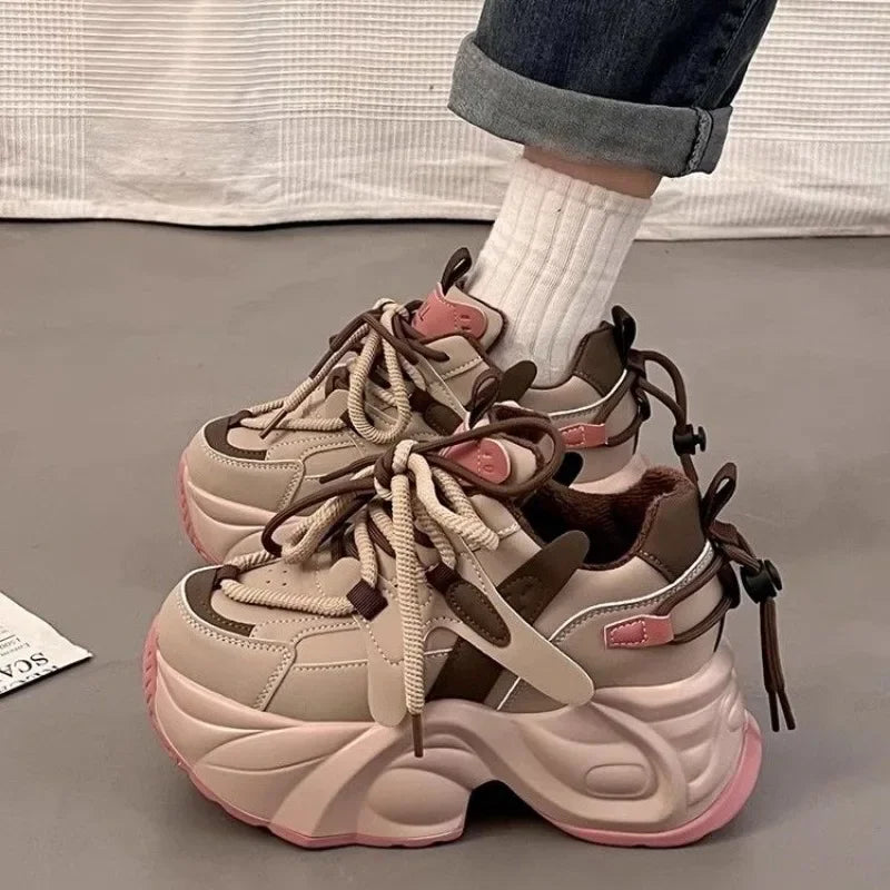 Chaussures à lacets à plateforme haute pour femmes, offres, nouveauté 2025, chaussures vulcanisées légères et bon marché, chaussures décontractées élégantes pour femmes