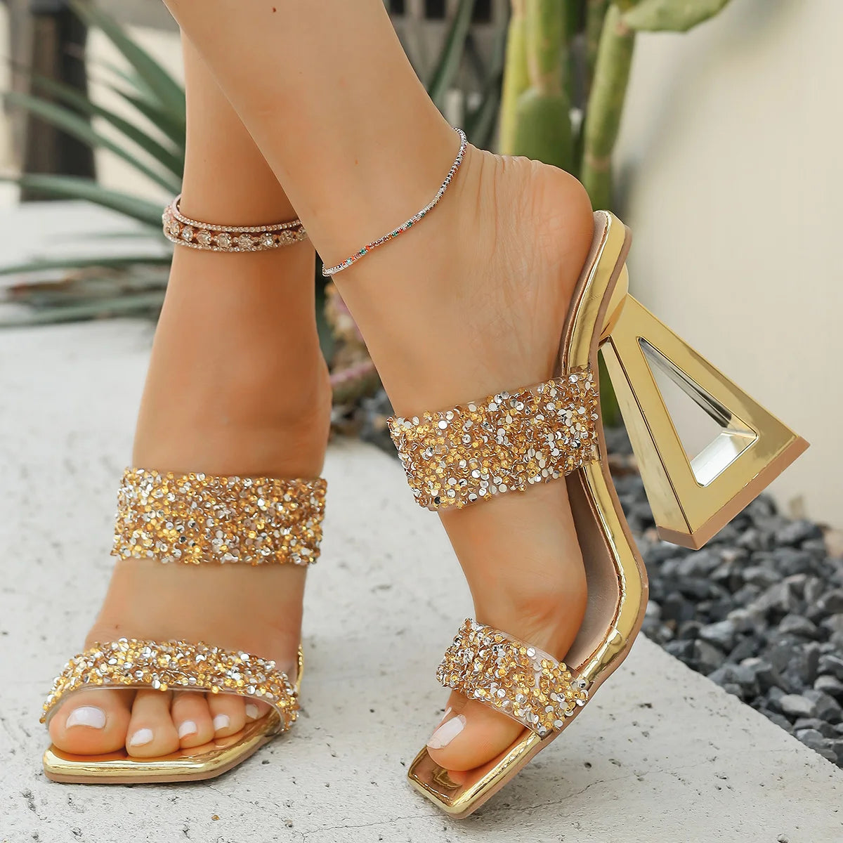 Sandales à talons hauts pour femmes, chaussures à paillettes, bout carré, grande taille, mules d'été, pantoufles de gladiateur